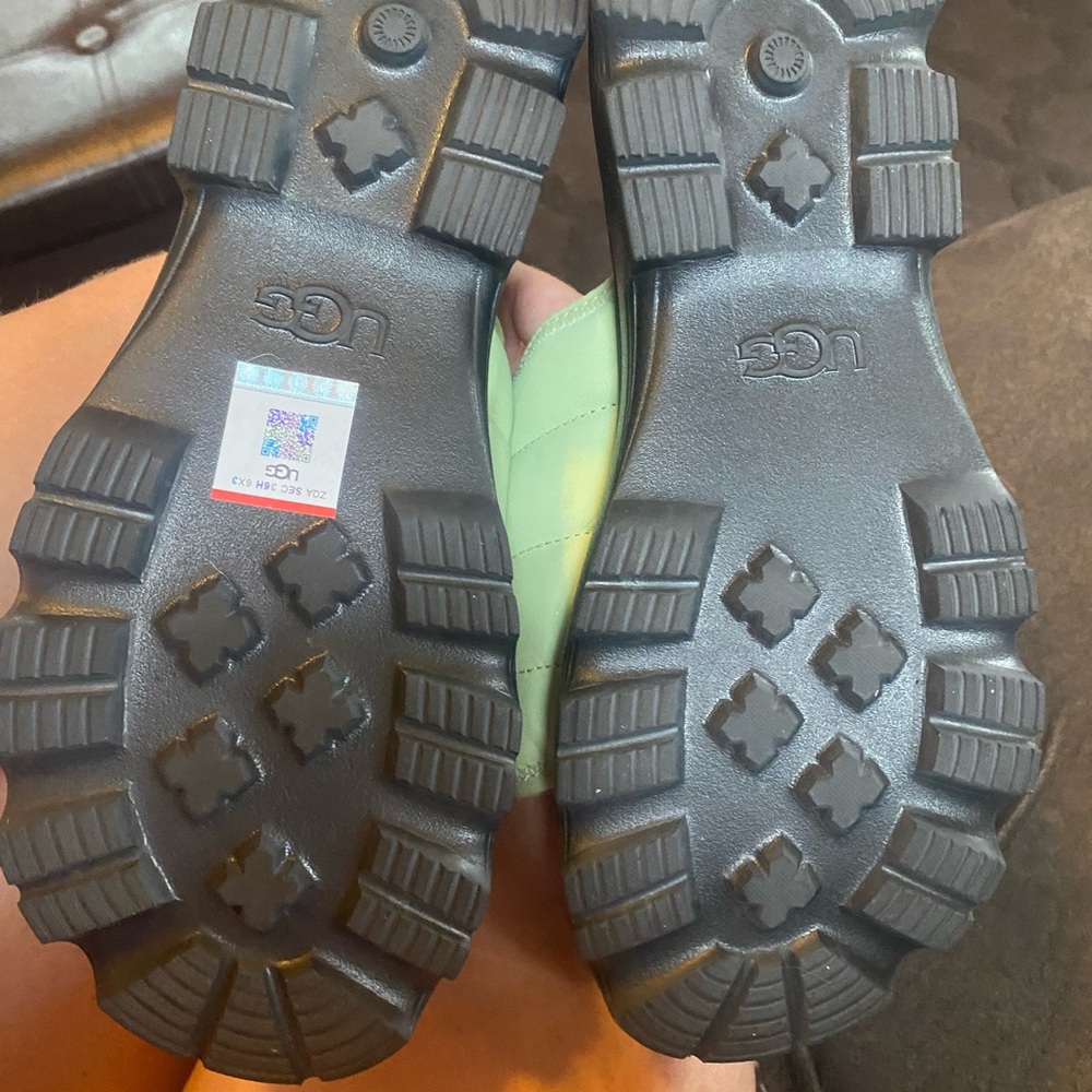 UGG platform sandals - Picture 12 of 14